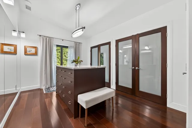 $4,950,000 | 25 Ocean Drive, Jupiter, FL 33469