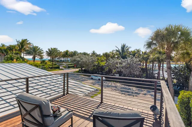 $4,950,000 | 25 Ocean Drive, Jupiter, FL 33469