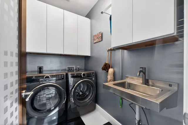 $4,950,000 | 25 Ocean Drive, Jupiter, FL 33469