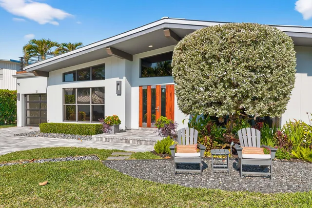 $4,950,000 | 25 Ocean Drive, Jupiter, FL 33469
