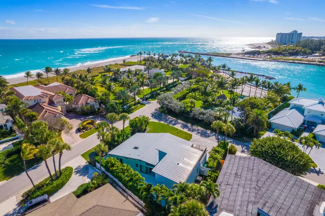 $4,950,000 | 25 Ocean Drive, Jupiter, FL 33469