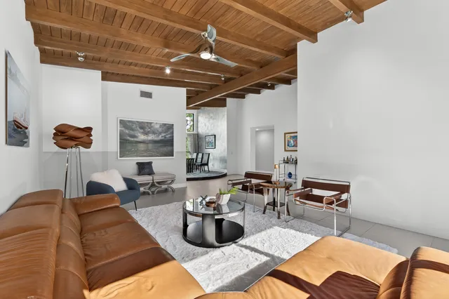 $4,950,000 | 25 Ocean Drive, Jupiter, FL 33469