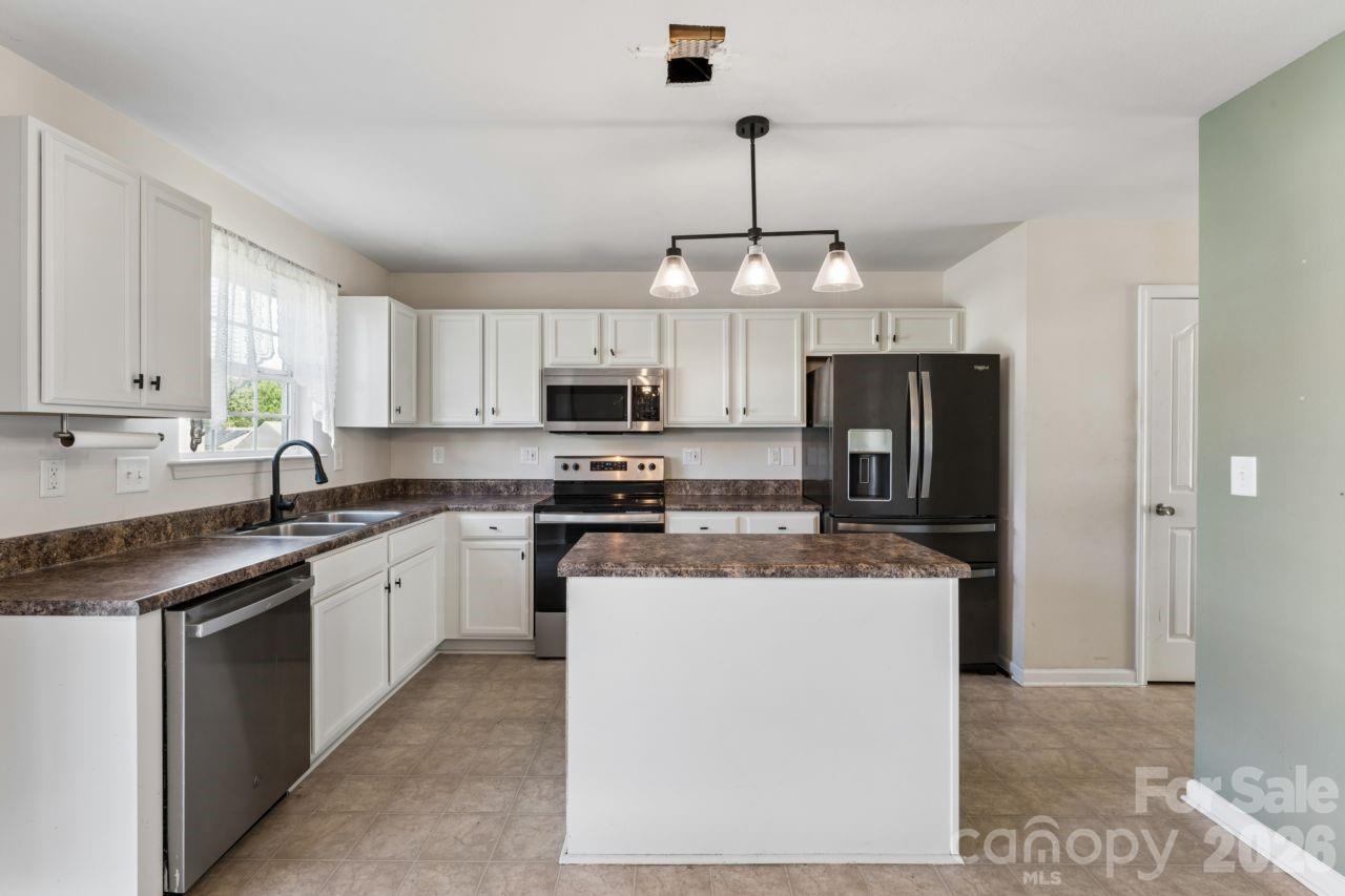 129 Quail Springs Road Statesville, NC 28677 - Photo 8 of 30