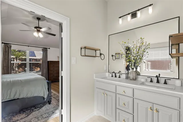 $415,000 | 440 Brinkley Drive, Saginaw, TX 76179