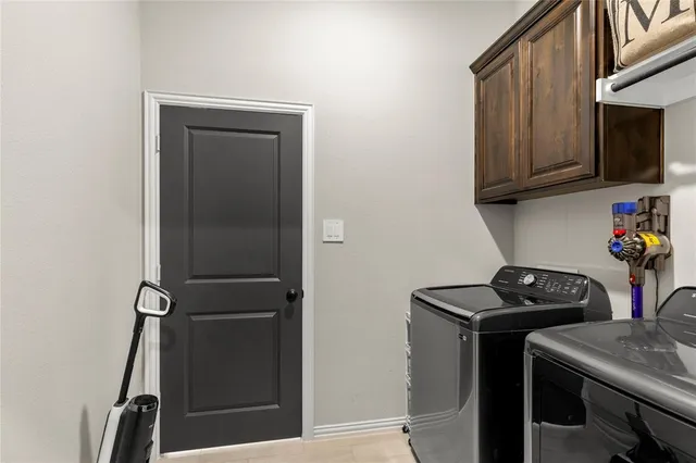 $415,000 | 440 Brinkley Drive, Saginaw, TX 76179