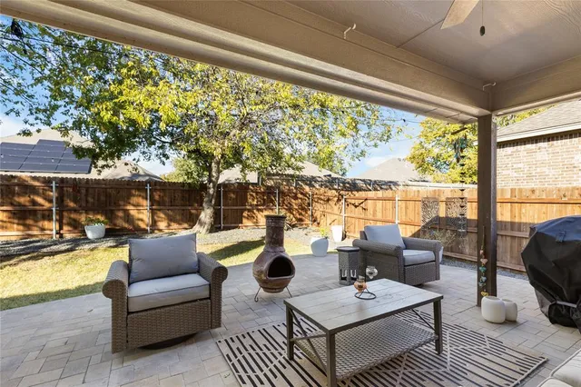 $415,000 | 440 Brinkley Drive, Saginaw, TX 76179