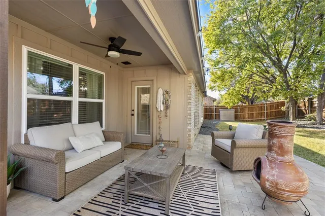 $415,000 | 440 Brinkley Drive, Saginaw, TX 76179