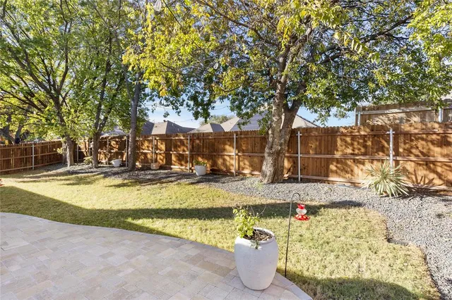 $415,000 | 440 Brinkley Drive, Saginaw, TX 76179