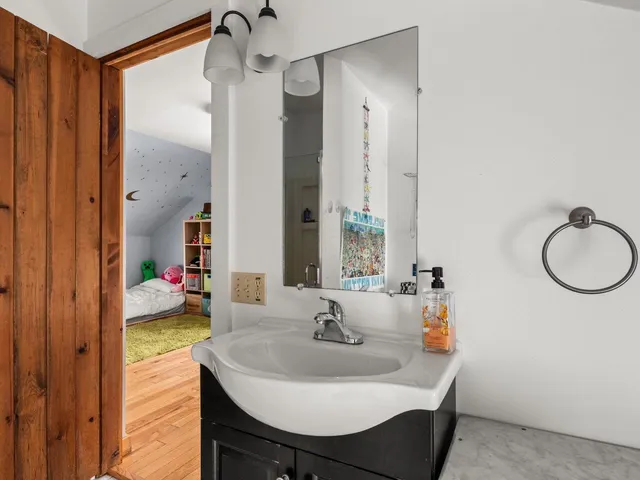 $950,000 | 1233 Vermont Rte 125, Ripton, VT 05766