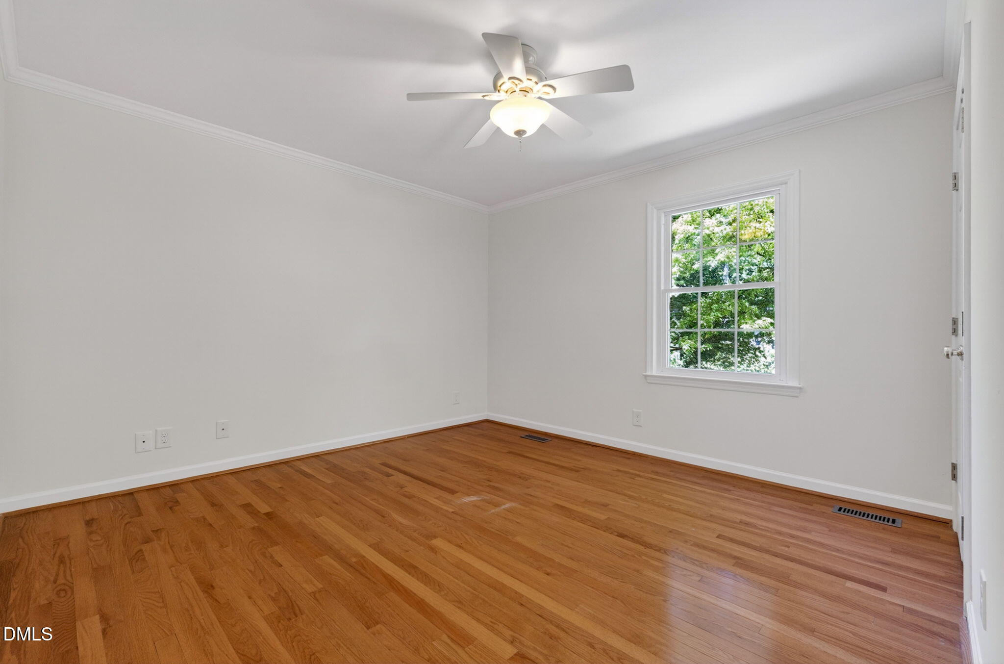 4416 Wingate Drive Raleigh, NC 27609 - Photo 19 of 34 49-web-or-mls-4416 Wingate Drive - 49