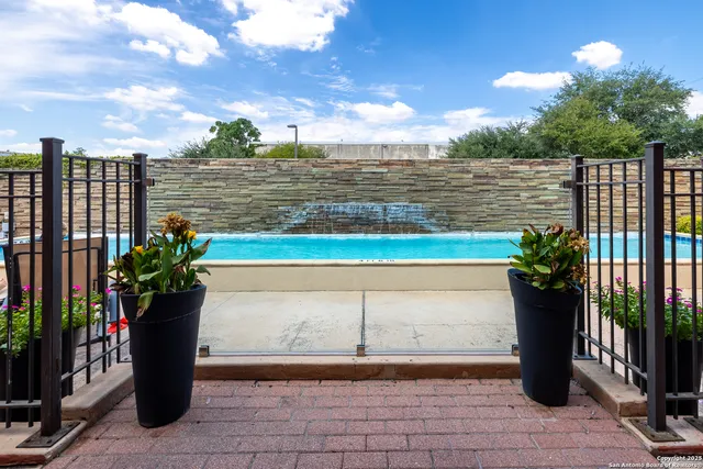 $439,999 | 1401 South Flores Street, Unit 202, San Antonio, TX 78204