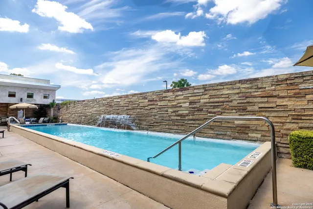 $439,999 | 1401 South Flores Street, Unit 202, San Antonio, TX 78204