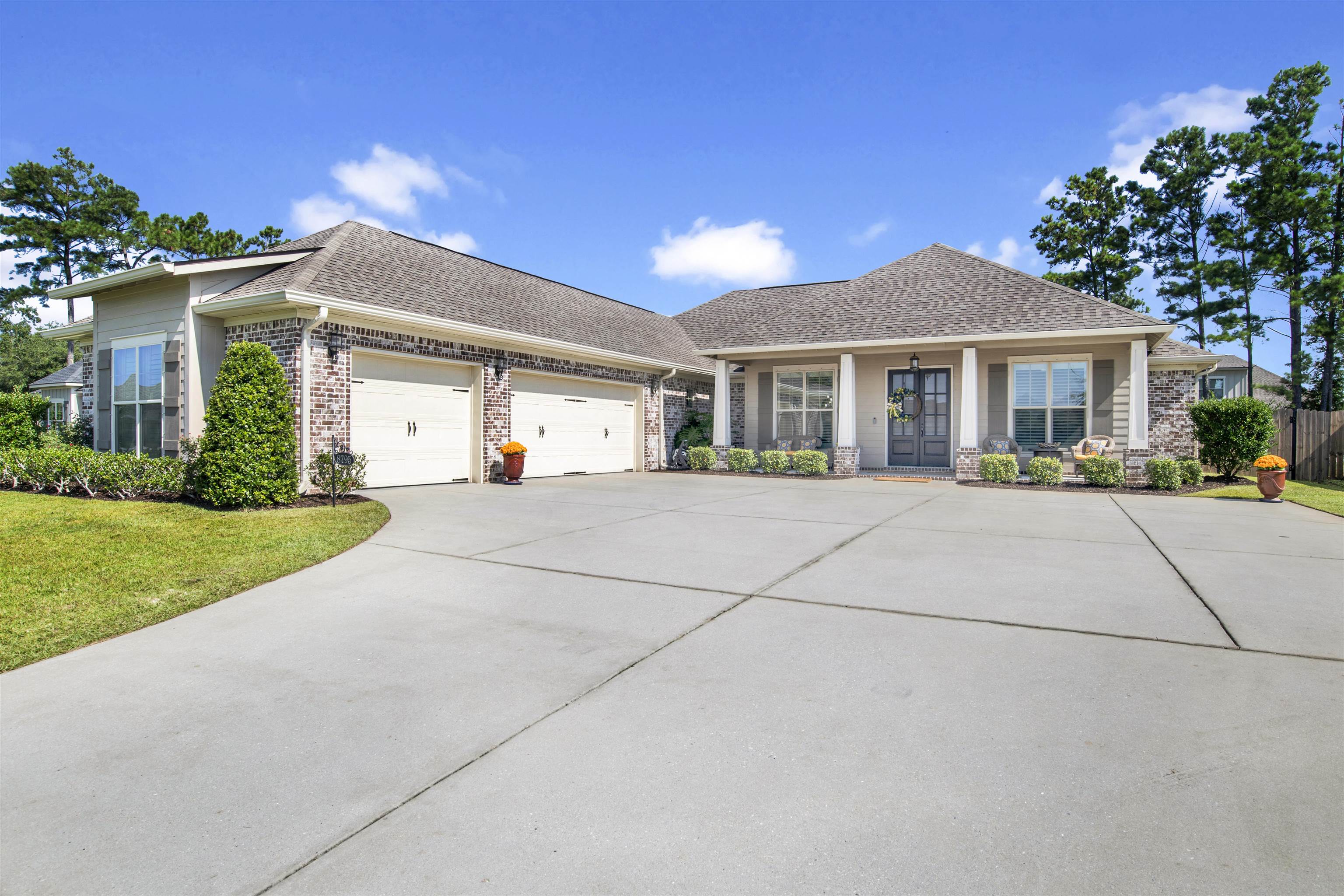8795 Rosedown Lane Daphne, AL 36526 - Photo 2 of 48