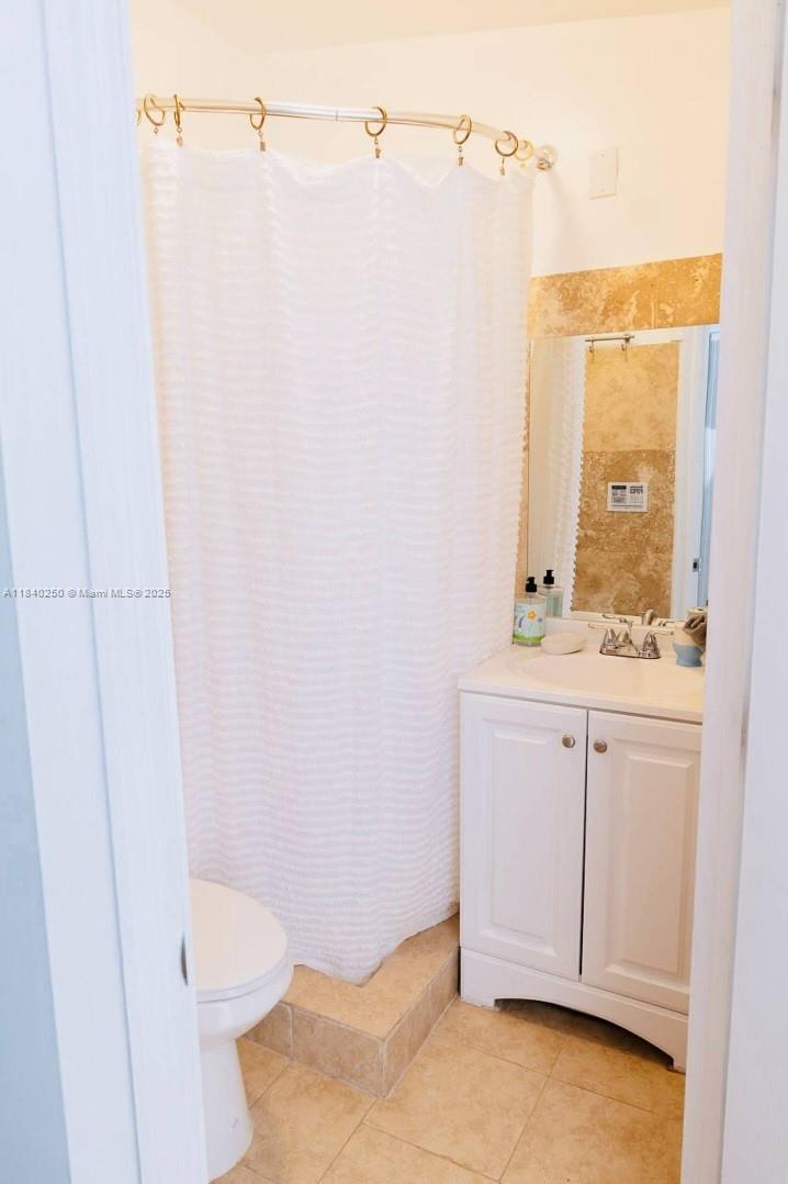 2221 Southwest 26th Lane, Unit 2 Miami, FL 33133 - Photo 4 of 10