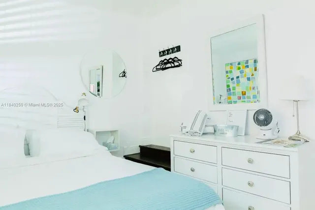 $1,500 | 2221 Southwest 26th Lane, Unit 2, Miami, FL 33133