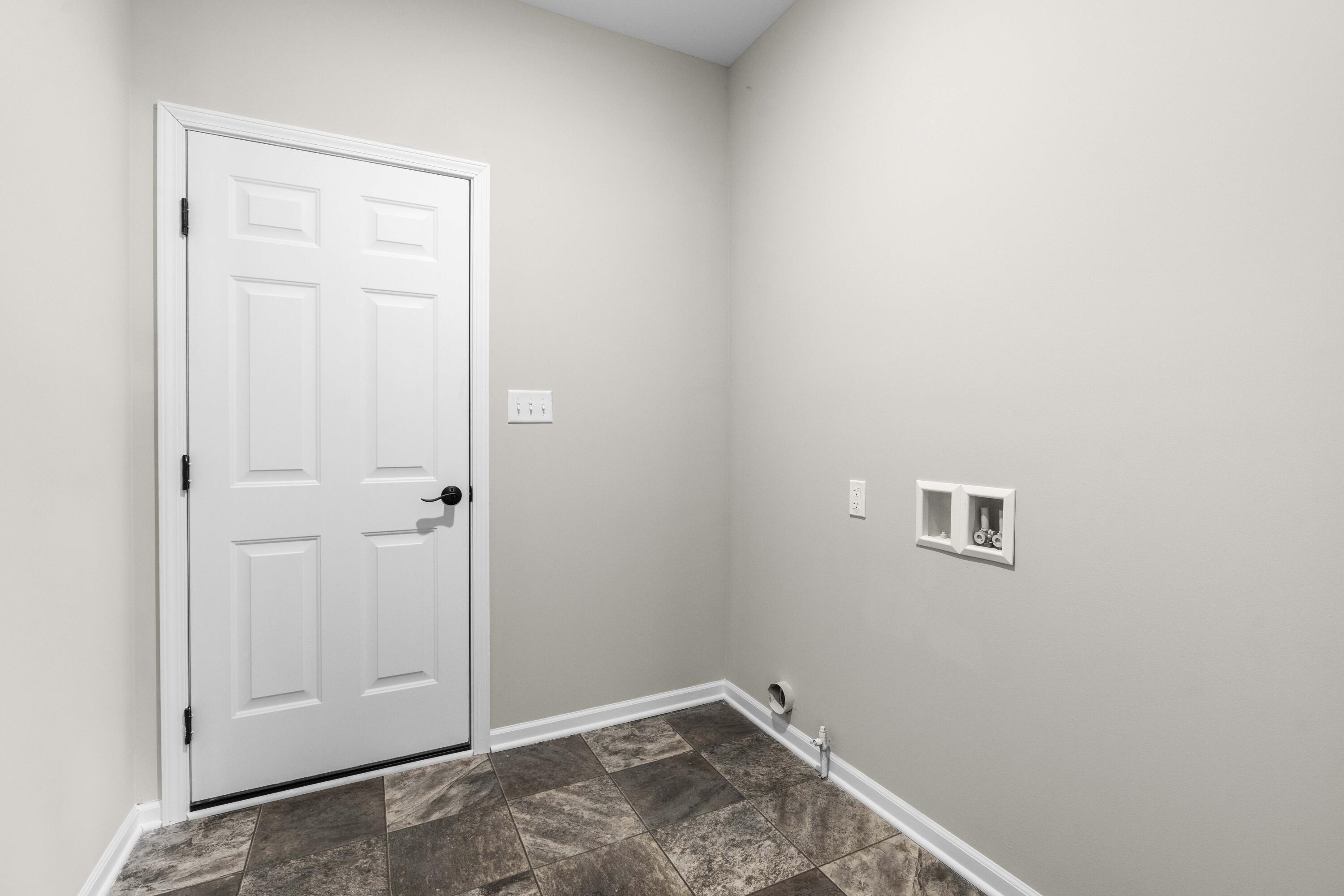 5652 Burr Rdg Circle Crown Point, IN 46307 - Photo 25 of 29 a view of small space