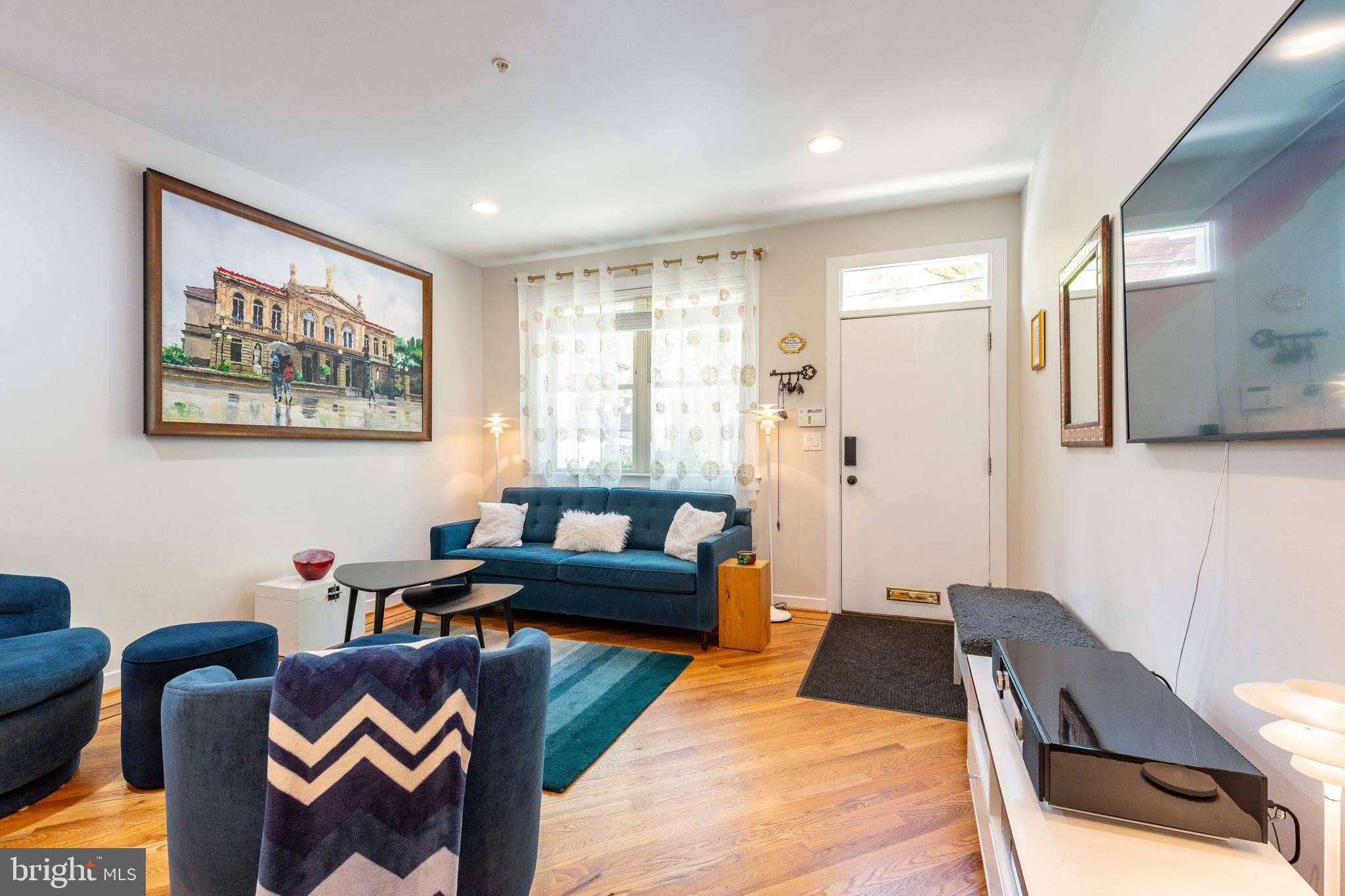 839 Perkiomen Street Philadelphia, PA 19130 - Photo 8 of 59