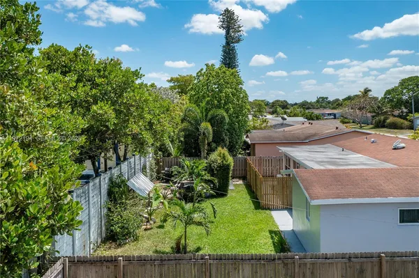 $3,100 | 2620 Northwest 83rd Avenue, Unit A, Sunrise, FL 33322