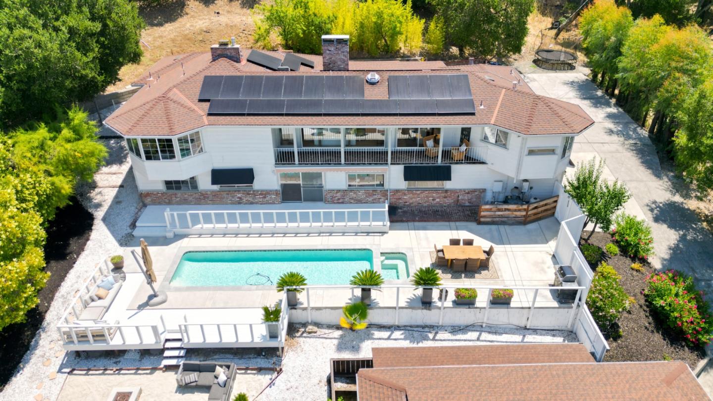 16057 Shannon Road Los Gatos, CA 95032 - Photo 52 of 57