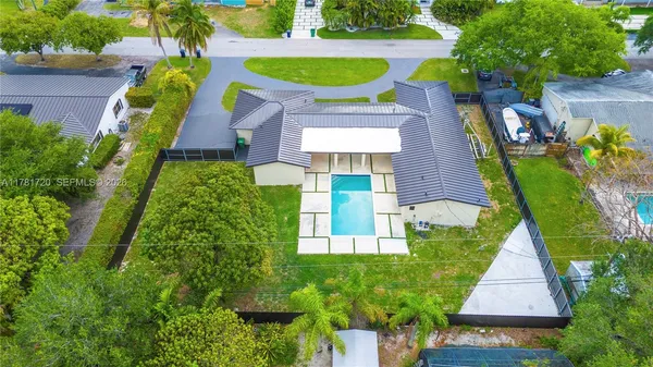 $1,149,900 | 17020 Southwest 87th Court, Palmetto Bay, FL 33157