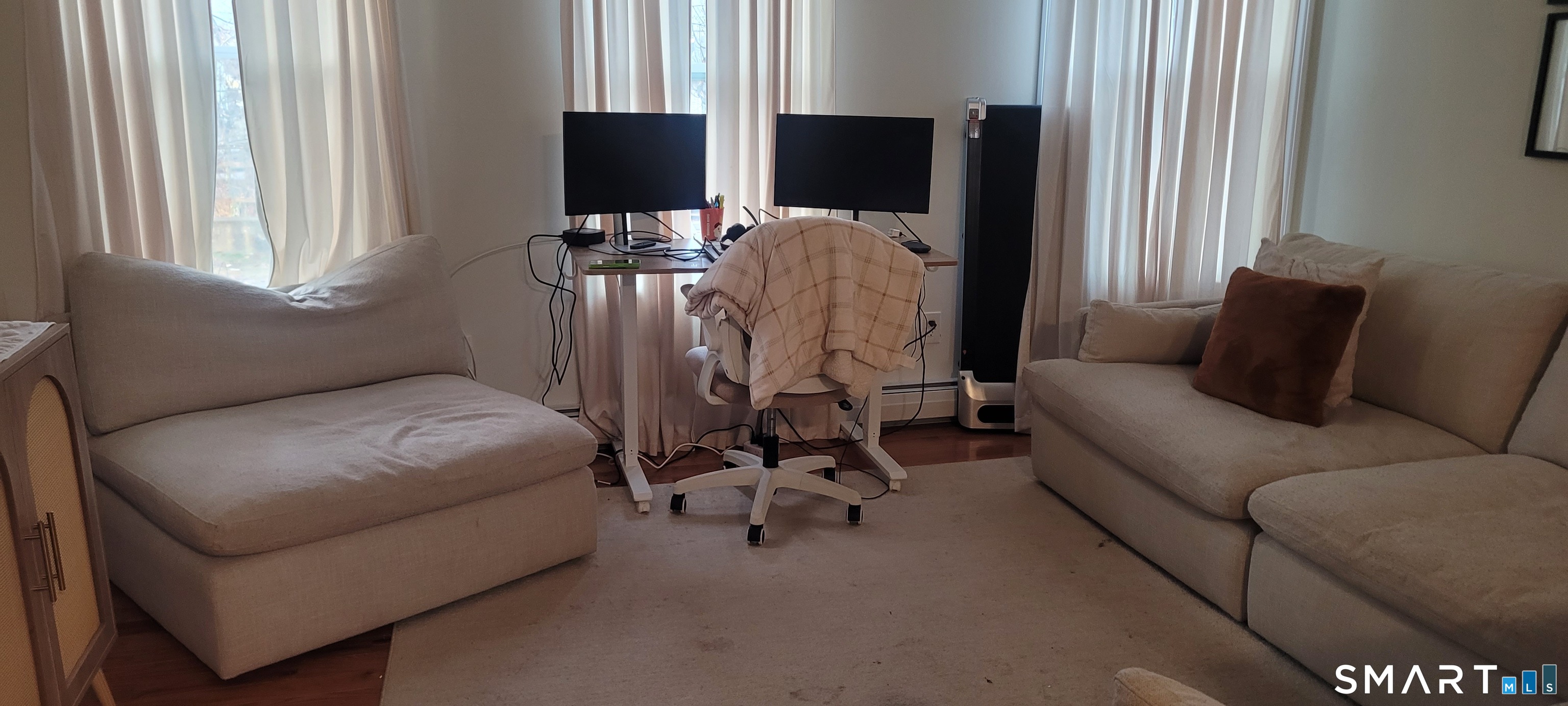 155 Tracy Avenue Waterbury, CT 06706 - Photo 2 of 9