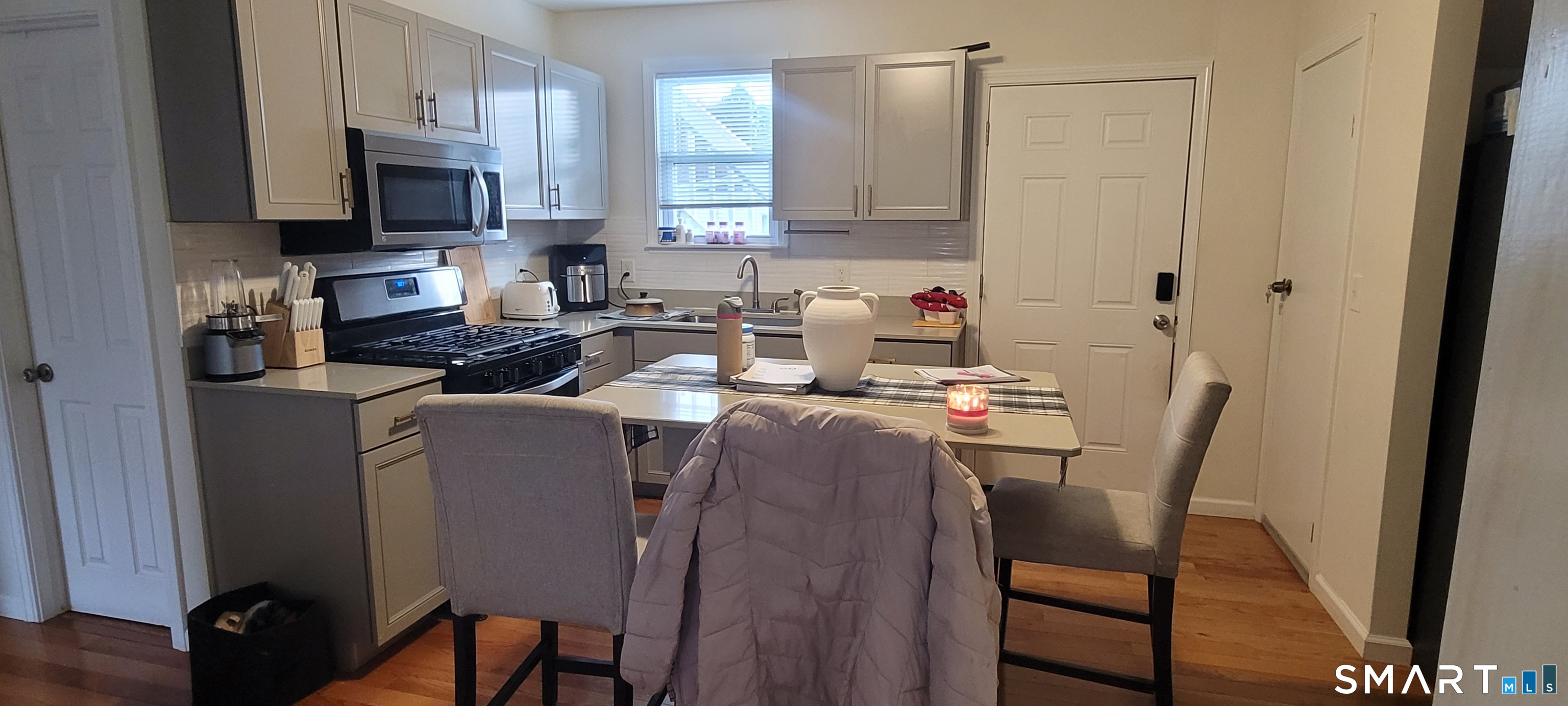 155 Tracy Avenue Waterbury, CT 06706 - Photo 3 of 9