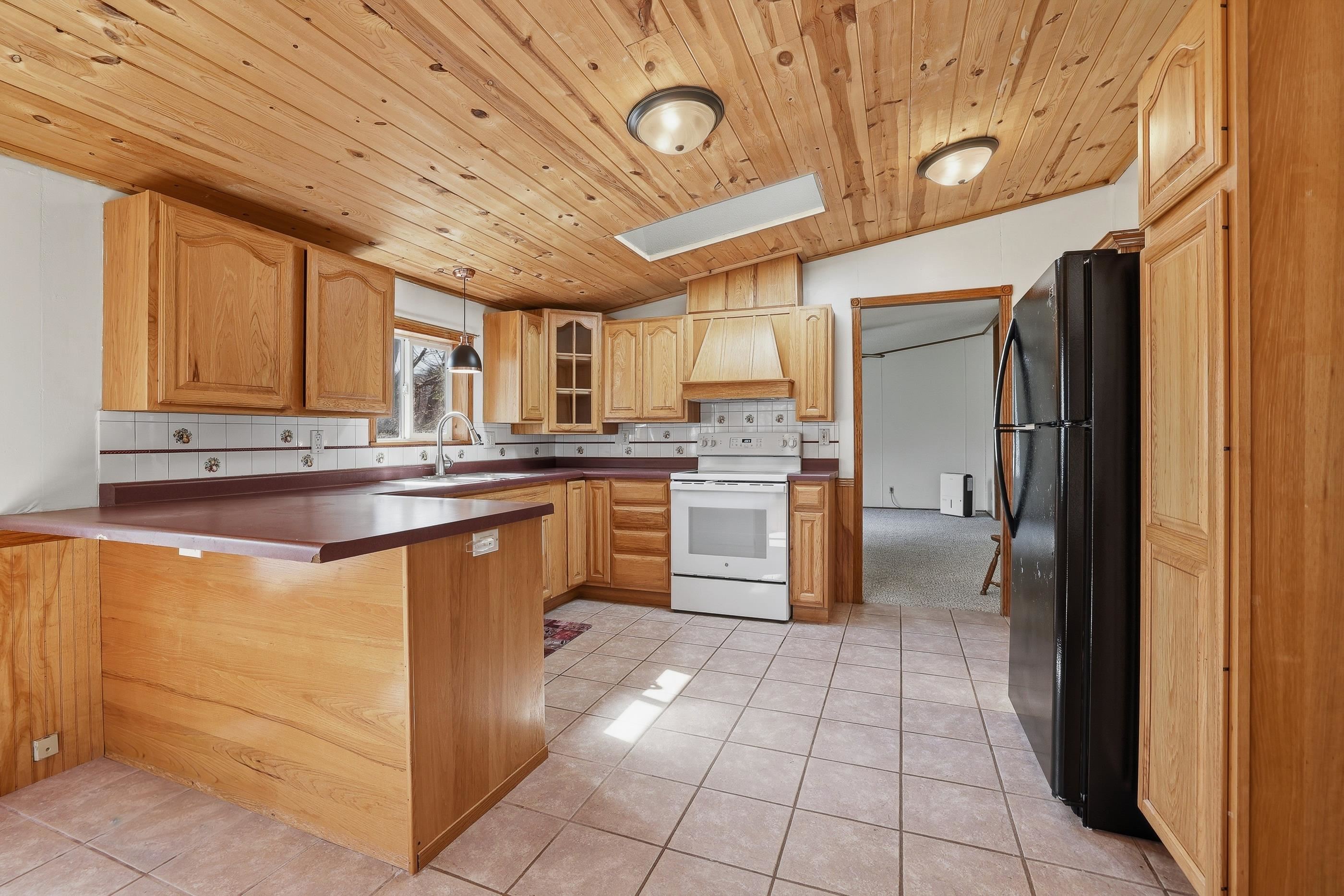 10172 Otto Road Amherst, WI 54406 - Photo 8 of 49