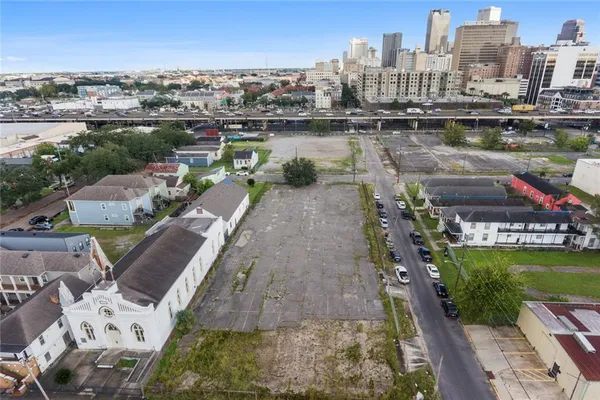 $1,299,000 | 1801-39 Iberville Street, New Orleans, LA 70112