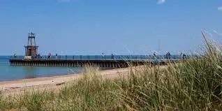 $1,700 | 1706 West Jarvis Avenue, Unit 1W, Chicago, IL 60626