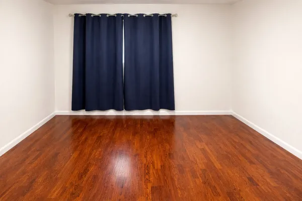 $1,700 | 1706 West Jarvis Avenue, Unit 1W, Chicago, IL 60626