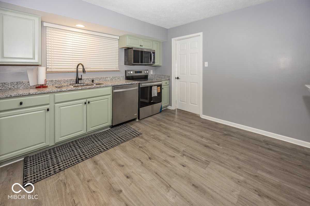 4115 Marrison Place Indianapolis, IN 46226 - Photo 13 of 29