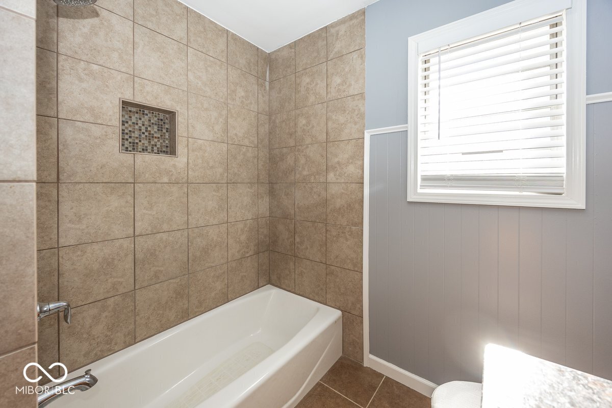 4115 Marrison Place Indianapolis, IN 46226 - Photo 16 of 29