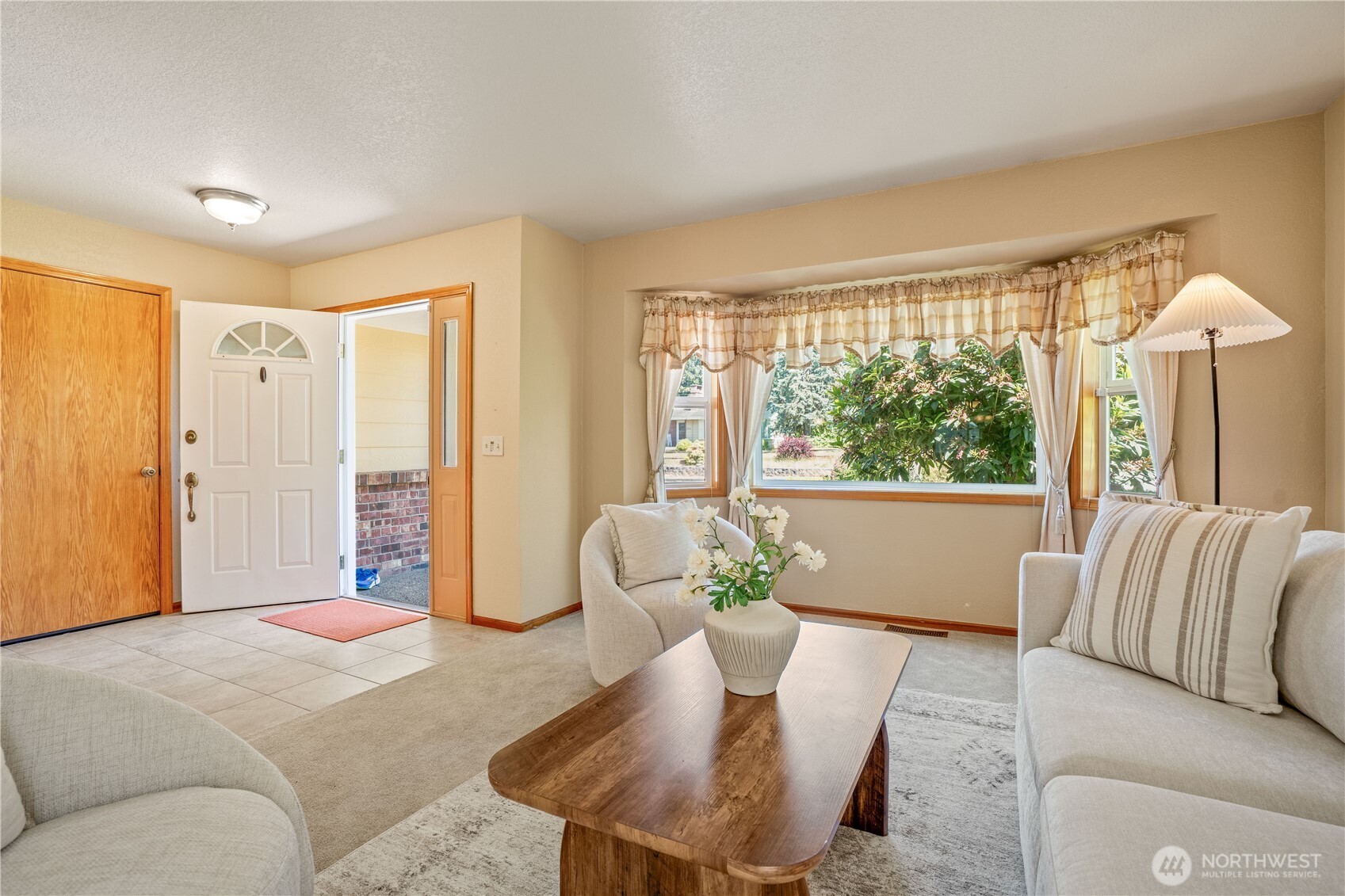 8555 Bender Road Lynden, WA 98264 - Photo 9 of 39
