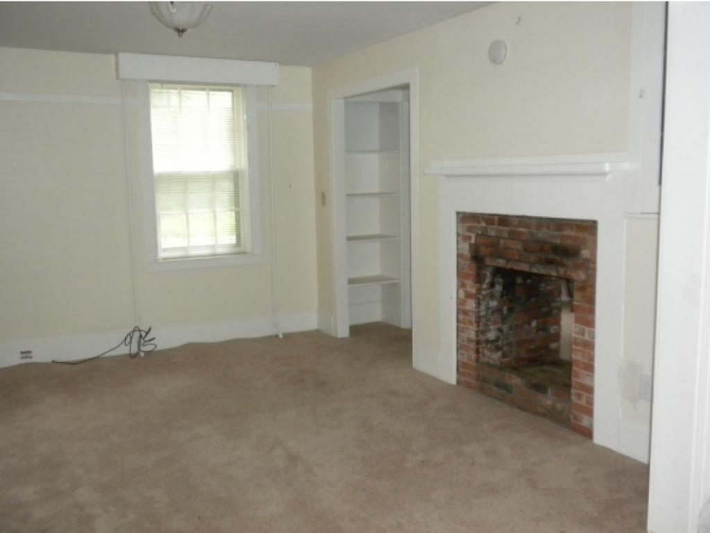 6 South Road Swanzey, NH 03446 - Photo 4 of 5 Gallery Image 4