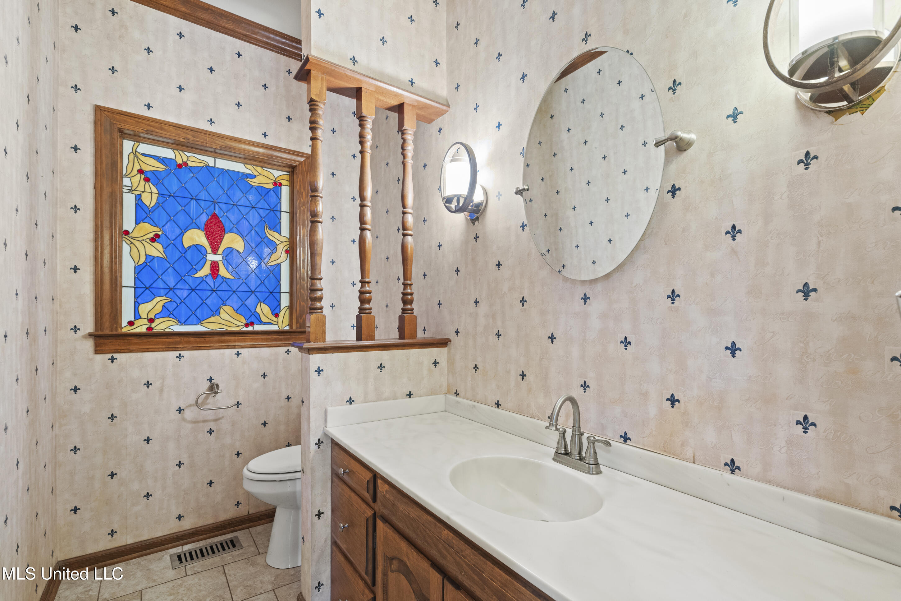 370 Cedar Hills Road Holly Springs, MS 38635 - Photo 14 of 50 Bathroom