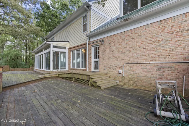 $335,000 | 370 Cedar Hills Road, Holly Springs, MS 38635