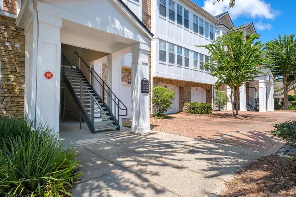 $169,000 | 2801 Chancellorsville Drive, Unit 802, Tallahassee, FL 32312