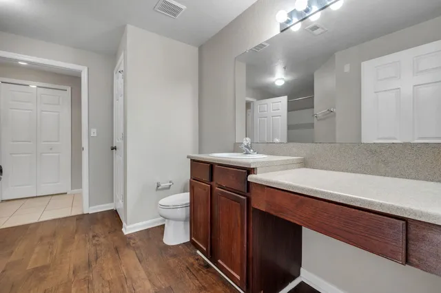 $169,000 | 2801 Chancellorsville Drive, Unit 802, Tallahassee, FL 32312