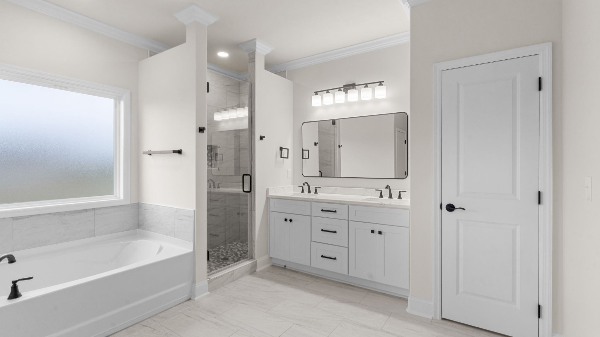 56 Old Quick Road Fayetteville, TN 37334 - Photo 19 of 32 a bathroom with a tub sink shower and mirror