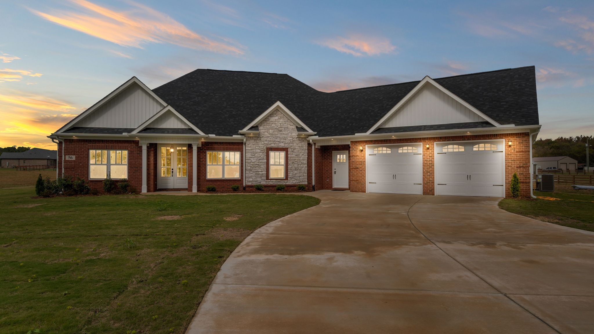 56 Old Quick Road Fayetteville, TN 37334 - Photo 32 of 32 a front view of a house with a garden