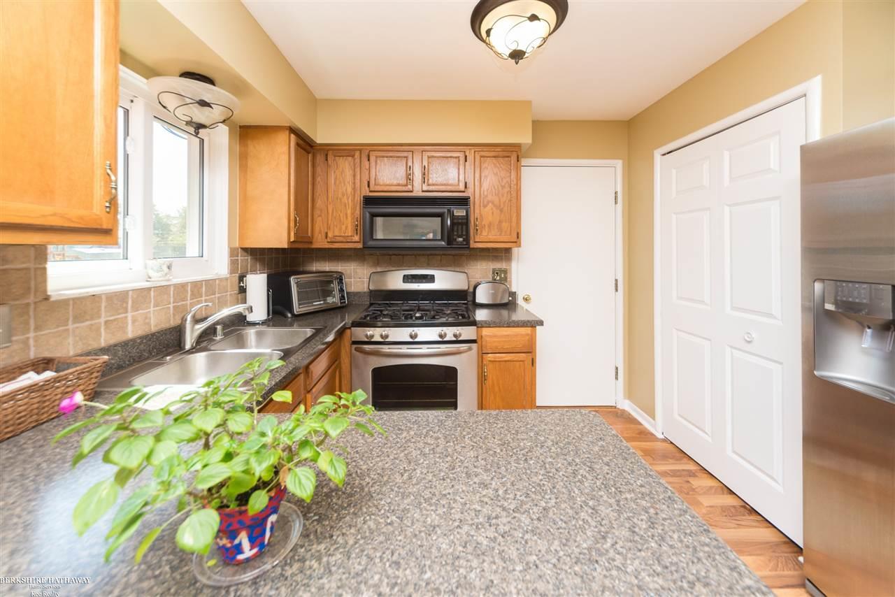 26722 Galassi Street Chesterfield, MI 48051 - Photo 3 of 25