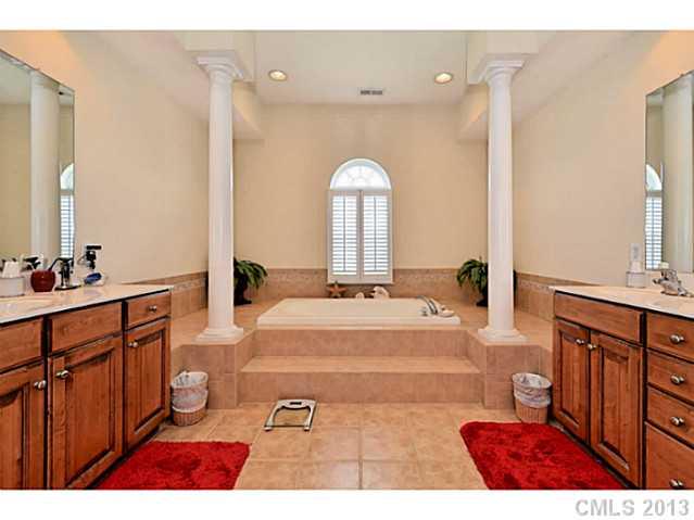 626 Panthers Way Fort Mill, SC 29708 - Photo 11 of 16