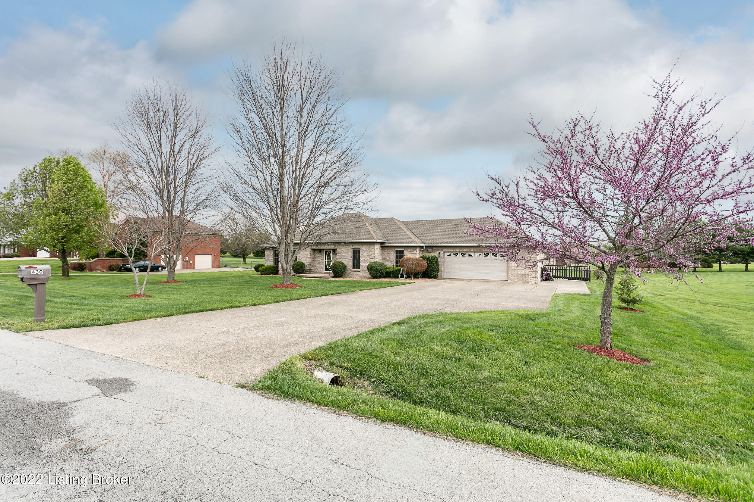 430 Ed Pile Road Bardstown, KY 40004 - Photo 3 of 33 430EdPile-3
