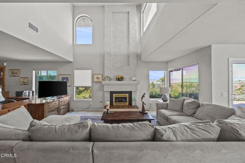 15870 Calumet Court Riverside, CA 92506 - Photo 11 of 37 15870 Calumet Court Riverside CA Pic 11