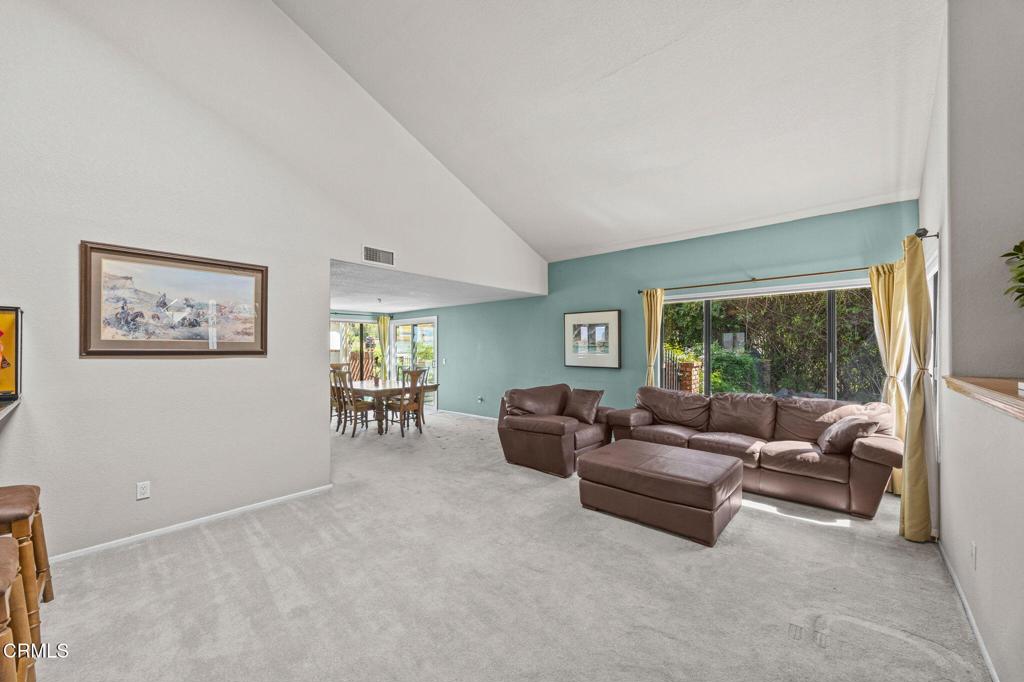 15870 Calumet Court Riverside, CA 92506 - Photo 17 of 37 15870 Calumet Court Riverside CA Pic 17