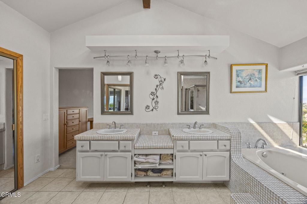 15870 Calumet Court Riverside, CA 92506 - Photo 24 of 37 15870 Calumet Court Riverside CA Pic 24