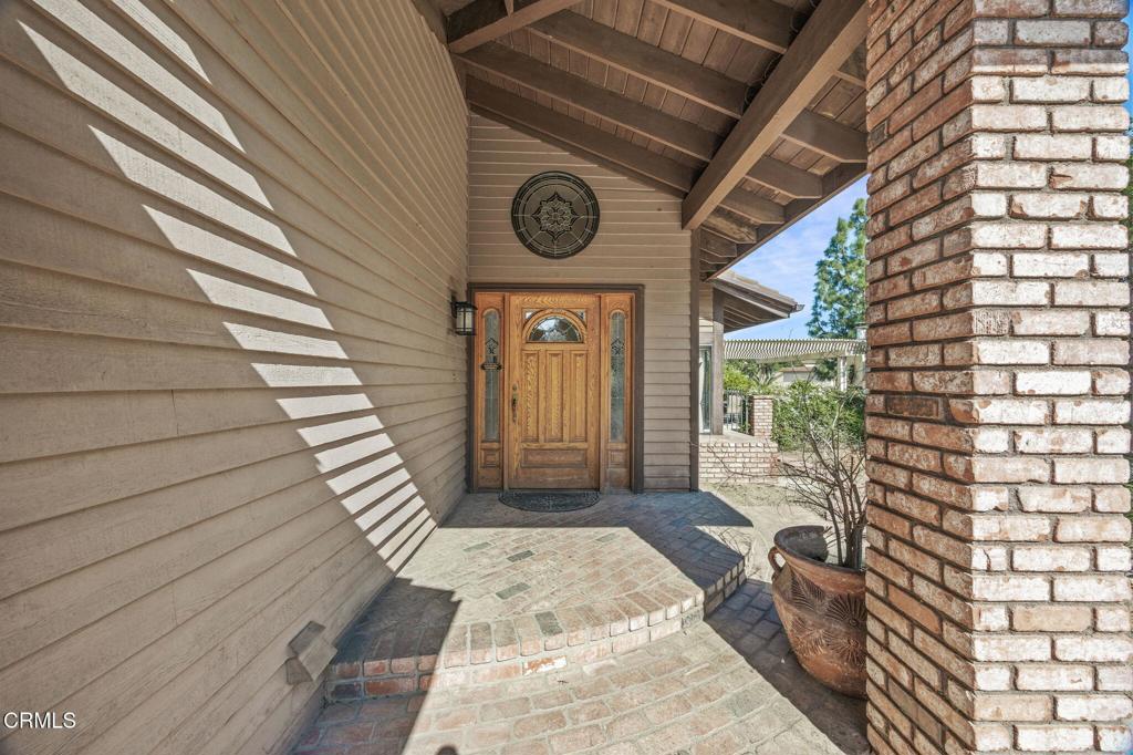 15870 Calumet Court Riverside, CA 92506 - Photo 3 of 37 15870 Calumet Court Riverside CA Pic 3