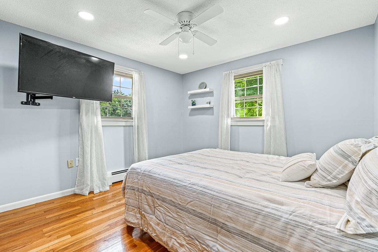 23 Mulberry Road Salem, NH 03079 - Photo 17 of 40 Gallery Image 17