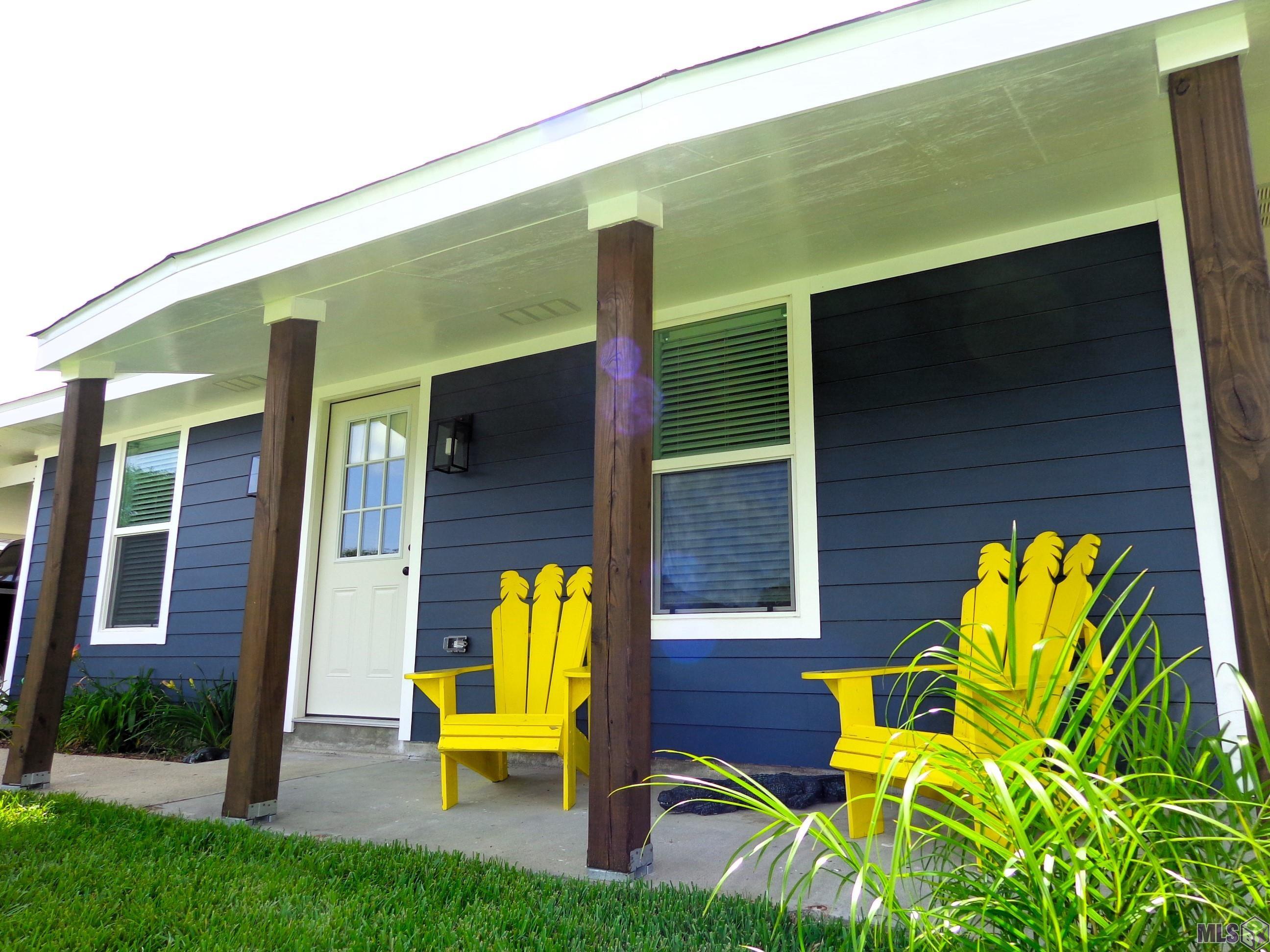 203 Robyn Street Gray, LA 70359 - Photo 2 of 27 WELCOMING FRONT PORCH