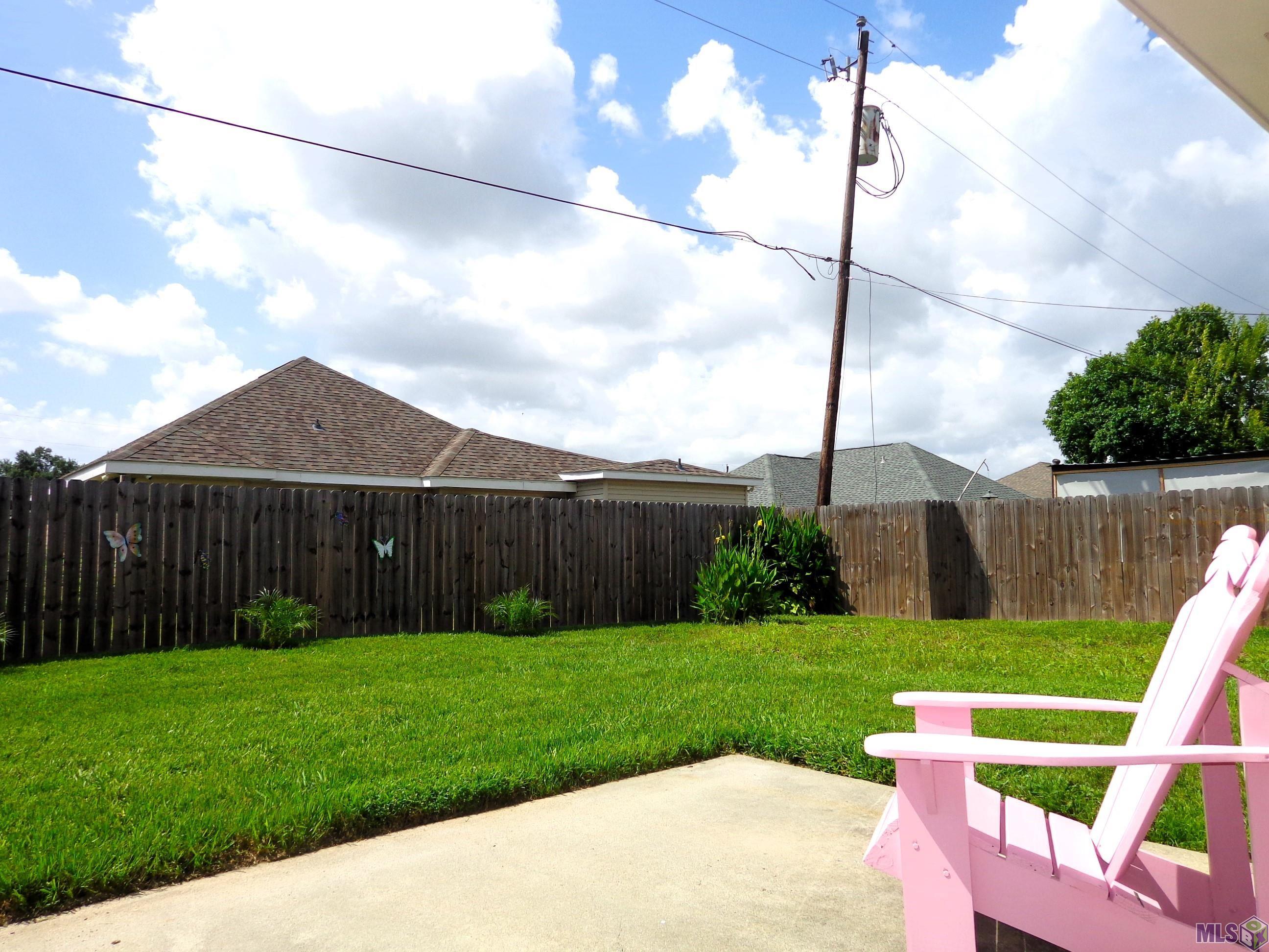 203 Robyn Street Gray, LA 70359 - Photo 23 of 27 BACKYARD